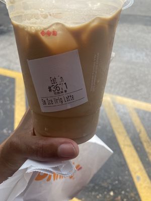 Iced Latte with Boston cream