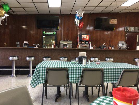 Restaurant counter seating