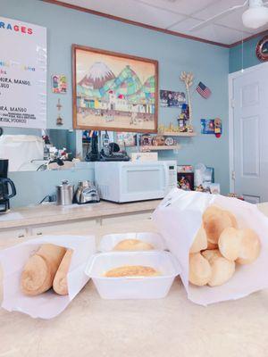 Croissant, Pan de Bono, Arepa de Choclo, Almojabana, & Pan de Yuca.