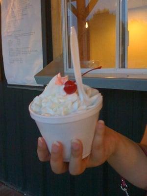 Kiddie sized sundae: $2.50