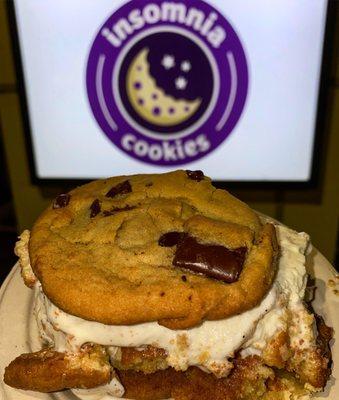 Insomnia Cookies