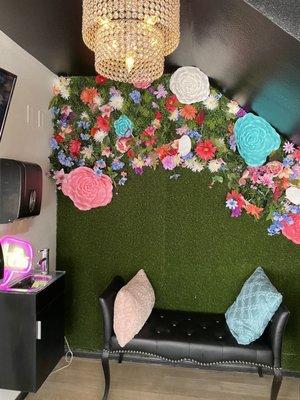 Super cute waiting area