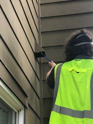 exterior cleaning on apartment biulding