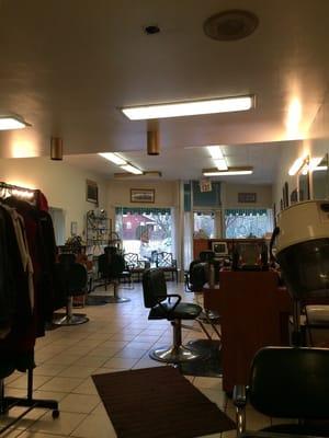 Vonnie & Co Hair & Nails Salon