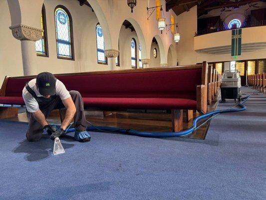 Church carpet cleaning