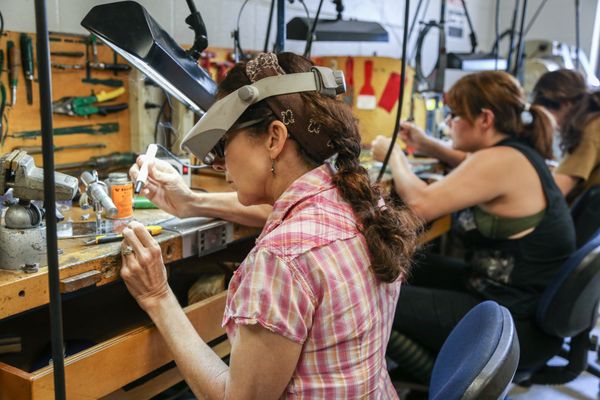 Make jewelry at ACC Riverside