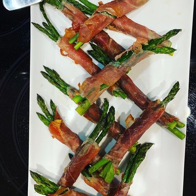 Prosciutto Wrapped Asparagus