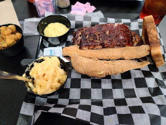 Catfish and ribs meal