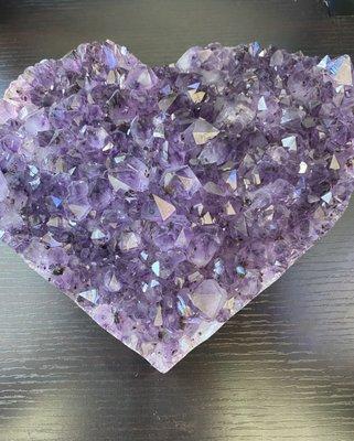 Crystals , Geodes & Gems available