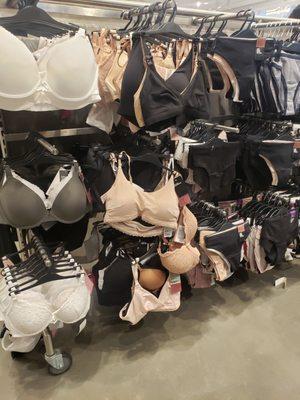 Bras and pqnties