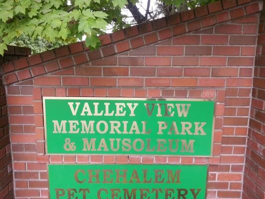 Valley View Memorial Park & Mausoleum