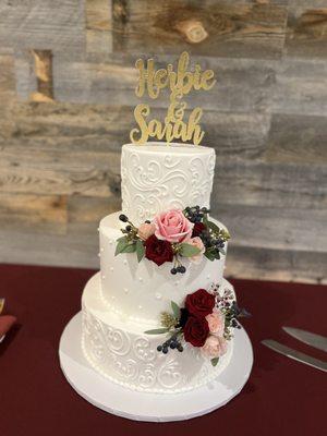 Flowers to decorate the cake