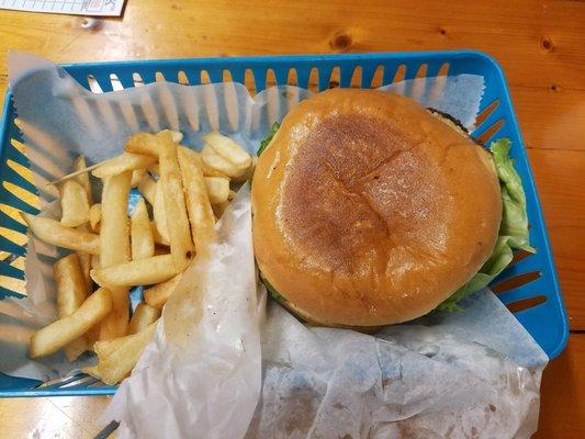 Cheeseburger and fries