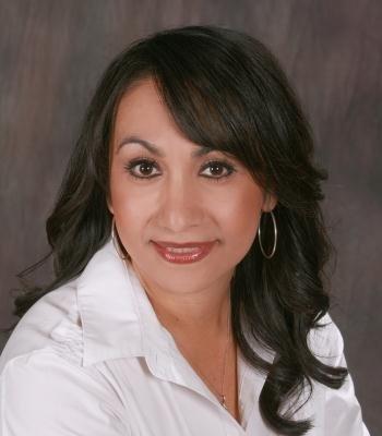 Zulma Esparza: Allstate Insurance