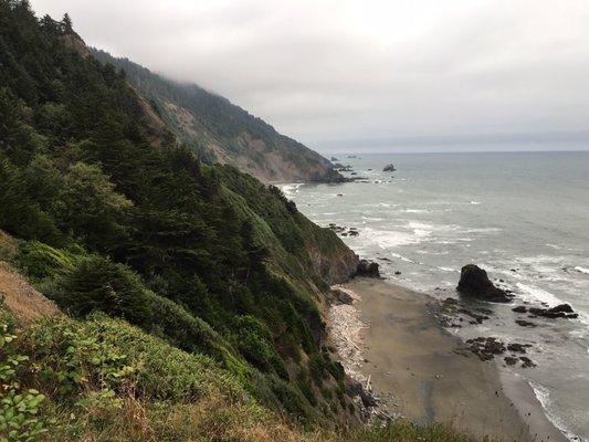 Crescent Beach Overlook: the view from the parking lot in August 2017