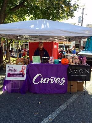 Our Curves and Avon display this past summer at the Manheim auto show.