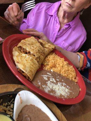 Yummy quesadilla (featuring my mom)