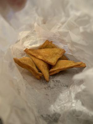 8a. 8 Fried Crab Rangoon