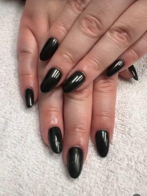 Round Tip dark green gel-x set.