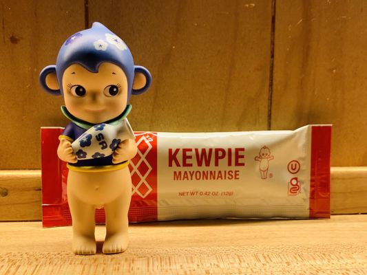 Samples / portion packets of kewpie and takoyaki sauce. Thank you!