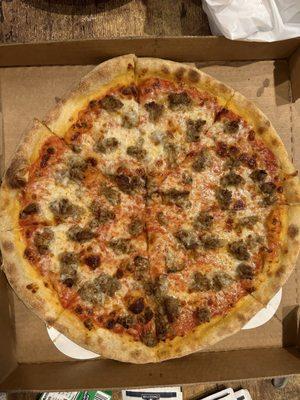 Medium sausage Lusha Pizza 14"