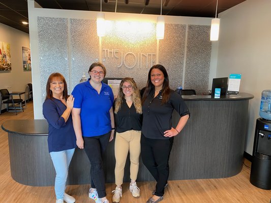 The awesome team at The Joint Chiropractic Spartanburg East