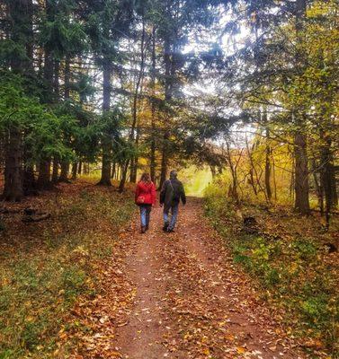 Walking the main Trail 101 from the nature center out into the park