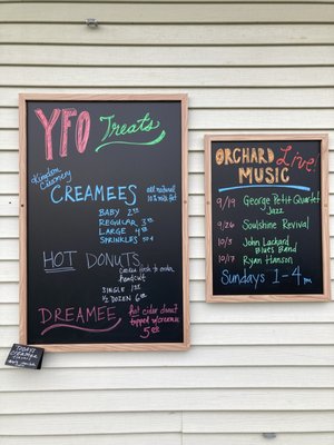 Offerings: must order their cider donuts