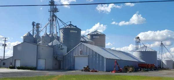 Look for the pile grain bins and what not at the NE corner of Saline-Milan Rd & Stony Creek Rd.