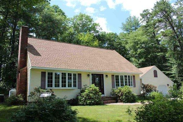 Cute as a button Cape in a convenient commuter location yet in a wooded setting.  hardwood throughout, and 4 bedrooms!