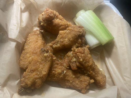 Cajun Parmesan wings. No "Cajun" flavor but was tender and juicy.