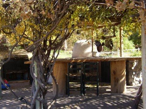 Outdoor kitchen counter