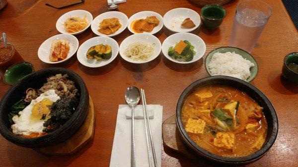 Dol sot bibambap (left) and kimchi jjigae (right)