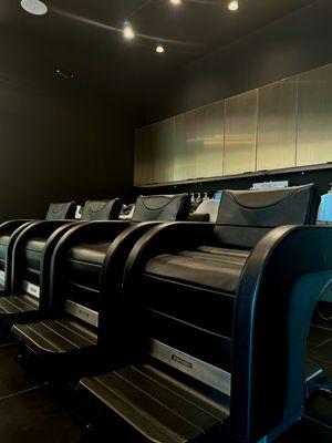 Our relaxing, private shampoo area, with ultra-comfortable shampoo chairs and bowls.