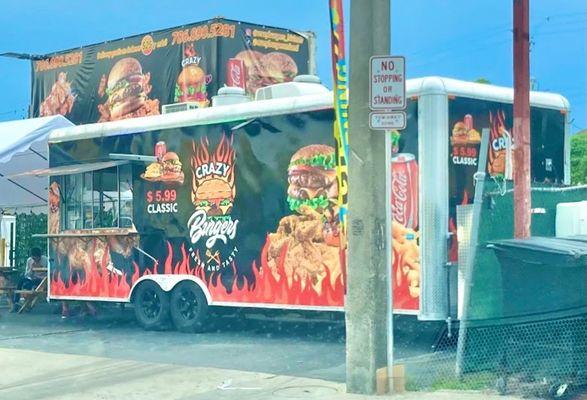 Crazy Burgers Food Truck