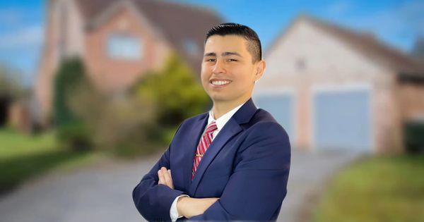 Federico Chacin - Real Estate Agent