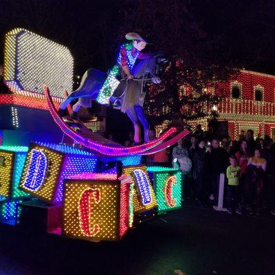 Silver Dollar City Christmas parade