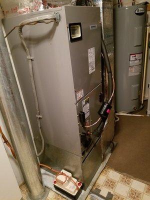 Furnace Installation with Observer Condenser