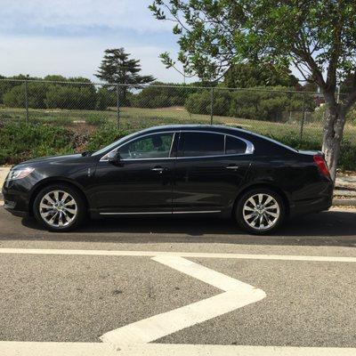 Lincoln MKS Luxury Ride