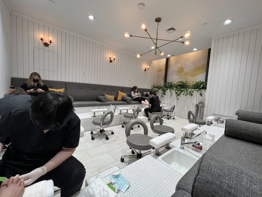 Very clean salon