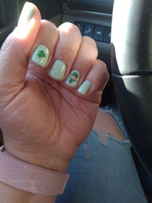 St. Patty's Day Festive nails.  Can't pinch me.  Luck o the Irish.