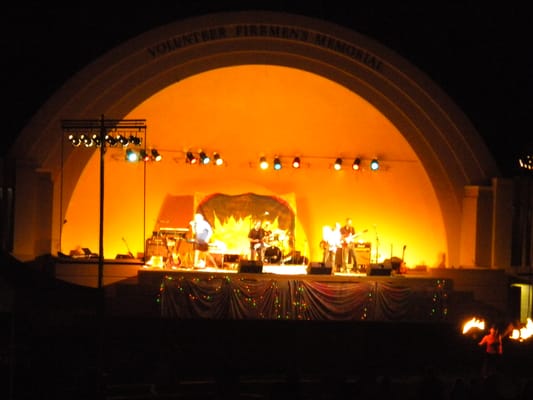 Reading Bandshell Series