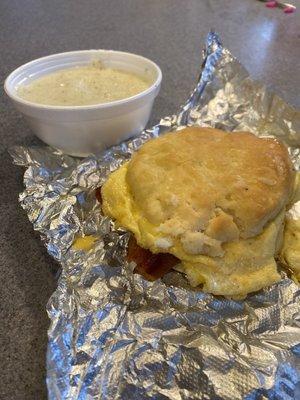 Yummy grits & bacon egg & cheese biscuit