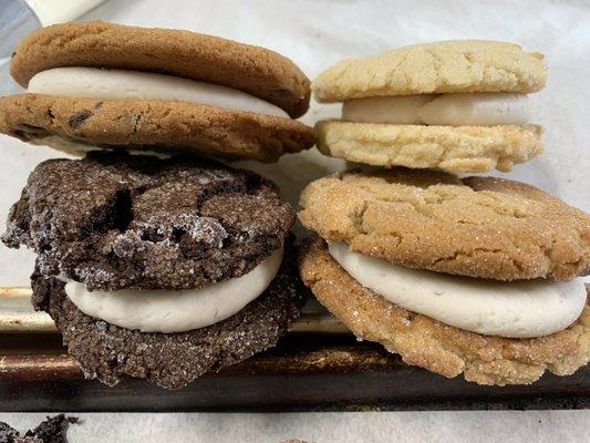 Stuffed Cookie Sandwiches