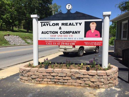 Taylor Realty & Auction