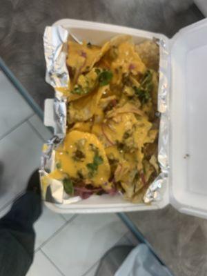 Beef nachos