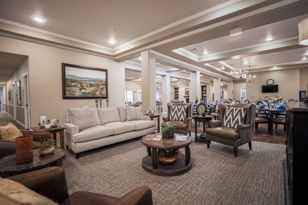 Elk Creek Assisted Living and Memory Care | Burleson, TX | Communal area