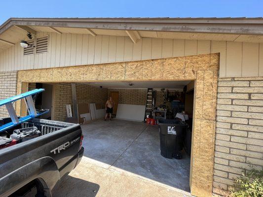 framing garage door opening