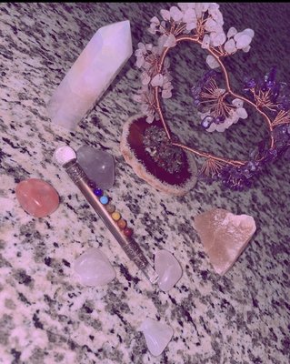 Crystal reading! $25