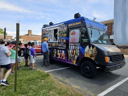 Rockys Ice Cream Truck at Arlington View Neighborhood Day May 2023